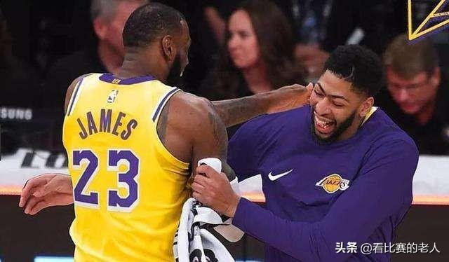  鹈鹕新秀场均20+比肩詹姆斯  